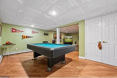 4 Amherst Dr, Washington Township, NJ 07853 - Photo 30
