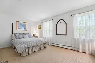 4 Amherst Dr, Washington Township, NJ 07853 - Photo 28
