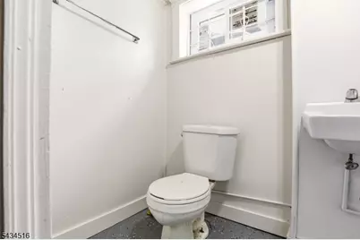 599 S 18th St, Newark, NJ 07103 - Photo 24