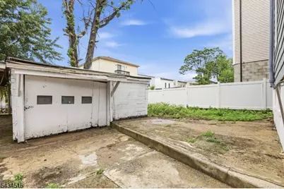 599 S 18th St, Newark, NJ 07103 - Photo 26