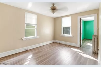 471 Burnside St, Orange, NJ 07050 - Photo 20