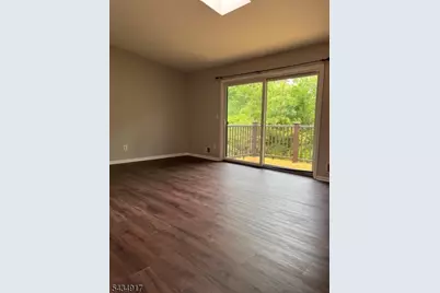 602 Spruce Hills Dr, Glen Gardner, NJ 08826 - Photo 2
