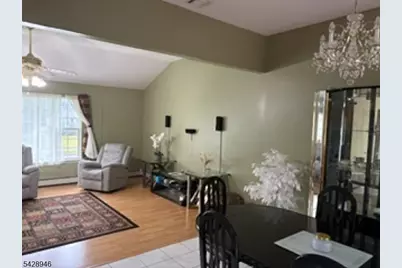 276 Edwards Rd, Parsippany, NJ 07054 - Photo 16