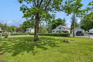 15 Elm St, Mount Olive, NJ 07828 - Photo 24