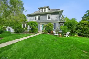 4 Kermit Rd, Maplewood, NJ 07040 - Photo 2