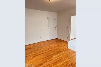185 Goldsmith Ave #2, Newark, NJ 07112 - Photo 6