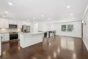 34 Oklahoma Trail, Hopatcong, NJ 07843 - Photo 2
