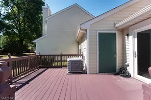 152 Picadilly Pl, Franklin Township, NJ 08873 - Photo 18