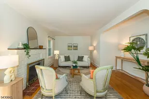 39 Essex Ave, Montclair, NJ 07042 - Photo 6