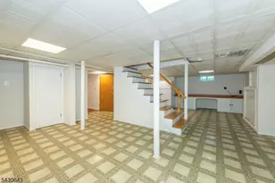 39 Essex Ave, Montclair, NJ 07042 - Photo 40