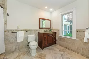 39 Essex Ave, Montclair, NJ 07042 - Photo 28
