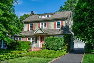 39 Essex Ave, Montclair, NJ 07042 - Photo 1