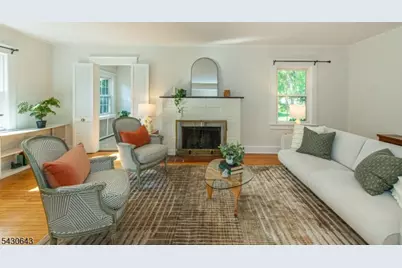 39 Essex Ave, Montclair, NJ 07042 - Photo 4