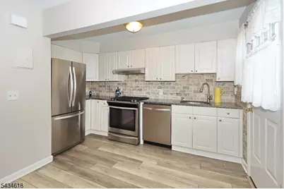 43B Parkway Village, Cranford Township, NJ 07016 - Photo 14