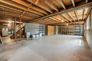 355 Chestnut Ave, South Hackensack Township, NJ 07606 - Photo 18