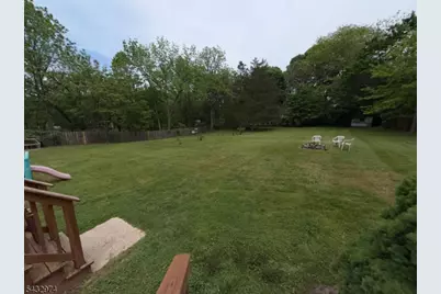 2 Sloan Ln, Lebanon, NJ 08833 - Photo 2