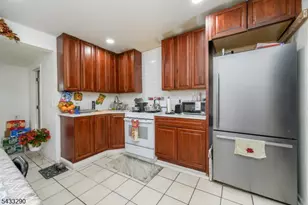 724 W Front St, Plainfield, NJ 07060 - Photo 8