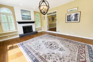 38 Grove Farm Rd, Union Township, NJ 08867 - Photo 10