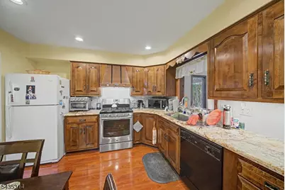 6 Hilltop Ave, Clark Township, NJ 07066 - Photo 18