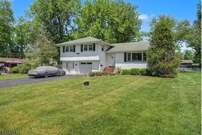 6 Hilltop Ave, Clark Township, NJ 07066 - Photo 2