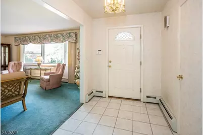 16 Feldstone Pl, West Caldwell, NJ 07006 - Photo 4