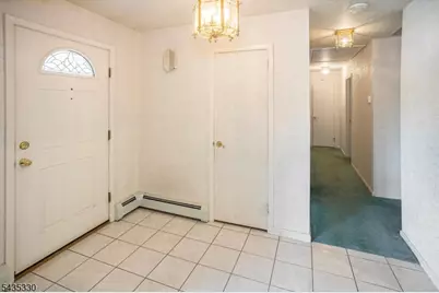16 Feldstone Pl, West Caldwell, NJ 07006 - Photo 2