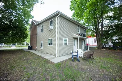332 Water St, Belvidere, NJ 07823 - Photo 4