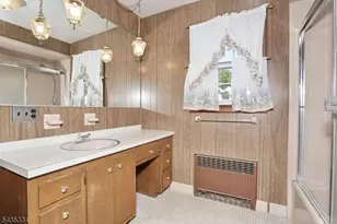 200 Watchung Dr, Hawthorne, NJ 07506 - Photo 30