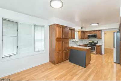 84 Locust Ave #1, Wallington, NJ 07057 - Photo 14