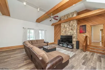 84 Locust Ave #1, Wallington, NJ 07057 - Photo 2