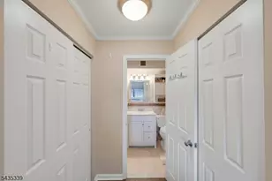 200 Division St, Cliffside Park, NJ 07010 - Photo 20