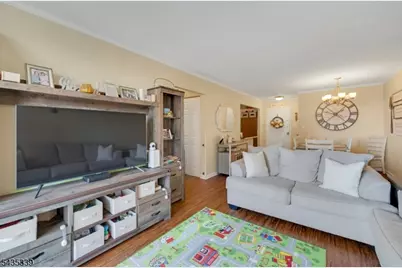 200 Division Street #6G, Cliffside Park, NJ 07010 - Photo 10