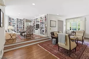 31 Laura Ln, Morris Township, NJ 07960 - Photo 6