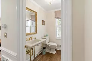 31 Laura Ln, Morris Township, NJ 07960 - Photo 12
