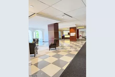 2100 Linwood Avenue #4P, Fort Lee, NJ 07024 - Photo 22
