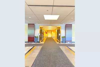2100 Linwood Avenue #4P, Fort Lee, NJ 07024 - Photo 2