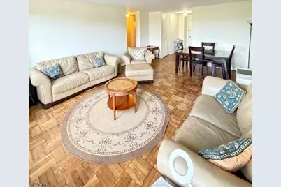 2100 Linwood Avenue #4P, Fort Lee, NJ 07024 - Photo 8