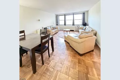 2100 Linwood Avenue #4P, Fort Lee, NJ 07024 - Photo 6