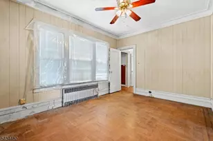 124 Vassar Ave, Newark, NJ 07112 - Photo 22