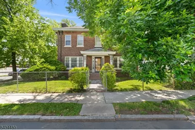 124 Vassar Ave, Newark, NJ 07112 - Photo 2