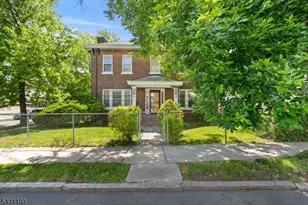 124 Vassar Ave, Newark, NJ 07112 - Photo 2