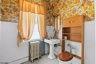 124 Vassar Ave, Newark, NJ 07112 - Photo 14