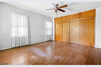 124 Vassar Ave, Newark, NJ 07112 - Photo 10