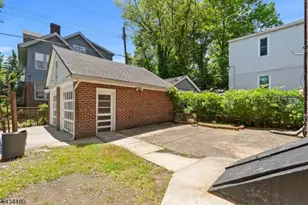 124 Vassar Ave, Newark, NJ 07112 - Photo 6