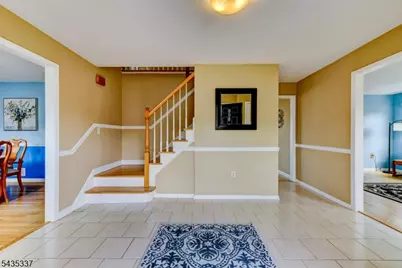 808 Columbus Ave, Raritan, NJ 08869 - Photo 4