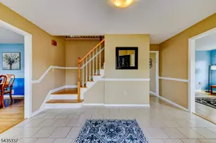 808 Columbus Ave, Raritan, NJ 08869 - Photo 4