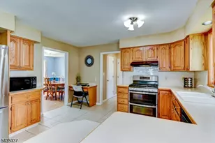 808 Columbus Ave, Raritan, NJ 08869 - Photo 16