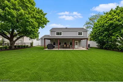 10 Briarwood Dr, Franklin Township, NJ 08873 - Photo 22