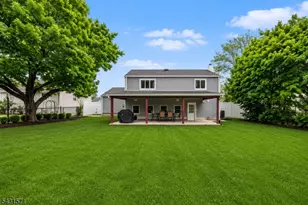 10 Briarwood Dr, Franklin Township, NJ 08873 - Photo 22