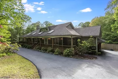 42 Cliffwood Rd, Chester, NJ 07930 - Photo 1